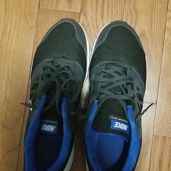 1PAIR SNEAKERS , - Picture 2 of 5